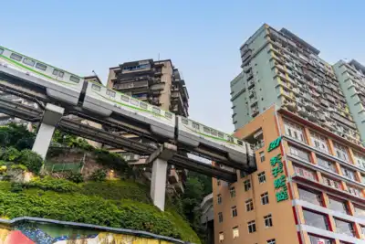 ทัวร์จีน เมืองเฉิงตู, ฉงชิ่ง ทัวร์จีน เฉิงตู ฉงชิ่ง จีน เที่ยว 2 มหานคร ฉงชิ่ง เฉิงตู อุทยานภูเขาหิมะวาวู่ซาน พักอุทยานสี่ดรุณี 1 คืน 6 วัน 5 คืน - TWP-ZGCKG-25263U