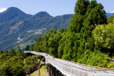 ทัวร์ไต้หวัน เมืองเมืองไทเป ทัวร์ไต้หวัน เมืองไทเป ไต้หวัน ไทจง หนานโถว ไทเป ฟาร์มแกะซิงจิ้ง นั่งกระเช้าชมวิวสุริยันจันทรา (ชมซากุระ) 4 วัน 3 คืน - TWP-ZGTPE-2601CI