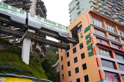 ทัวร์จีน เมืองฉงชิ่ง ทัวร์จีน ฉงชิ่ง จีน ฉงชิ่ง อู่หลง ฝูหรงเจิ้น จางเจียเจี้ย อี้ชาง (รวมประตูสวรรค์-นั่งรถไฟความเร็วสูง-ไม่ลงร้าน) 6 วัน 5 คืน - TWP-ZGYIH-2515QW