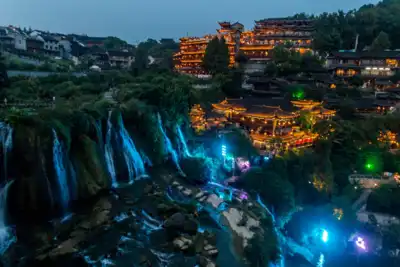 ทัวร์จีน เมืองฉางชา ทัวร์จีน ฉางชา ซุปตาร์...ในใจมันหวิว อยากปลิวไปเอินซือ 5 วัน 4 คืน (SEP-DEC 2025) บินเย็น-กลับดึก 5 วัน 4 คืน - TWP-ENHSL0125